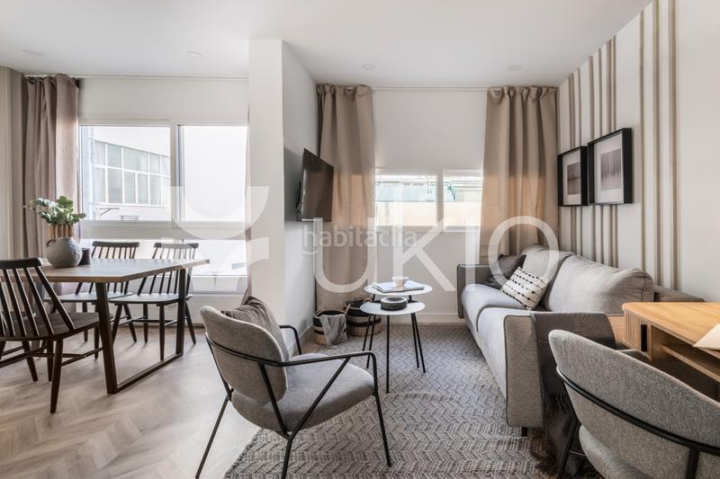 Foto 724b1bb3-fb88-4f65-acdb-9981fbff3179. Alquiler apartamento  de 1 habitacion con piscina en chamberí en Madrid