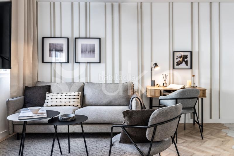 Foto a530b55c-9c0f-40c6-9309-3a2ec646fd2a. Alquiler apartamento  de 1 habitacion con piscina en chamberí en Madrid