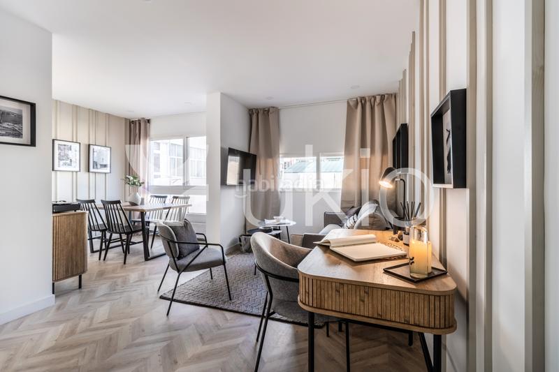 Foto f37cc344-5823-4000-afe2-c7483cbe25ee. Alquiler apartamento  de 1 habitacion con piscina en chamberí en Madrid