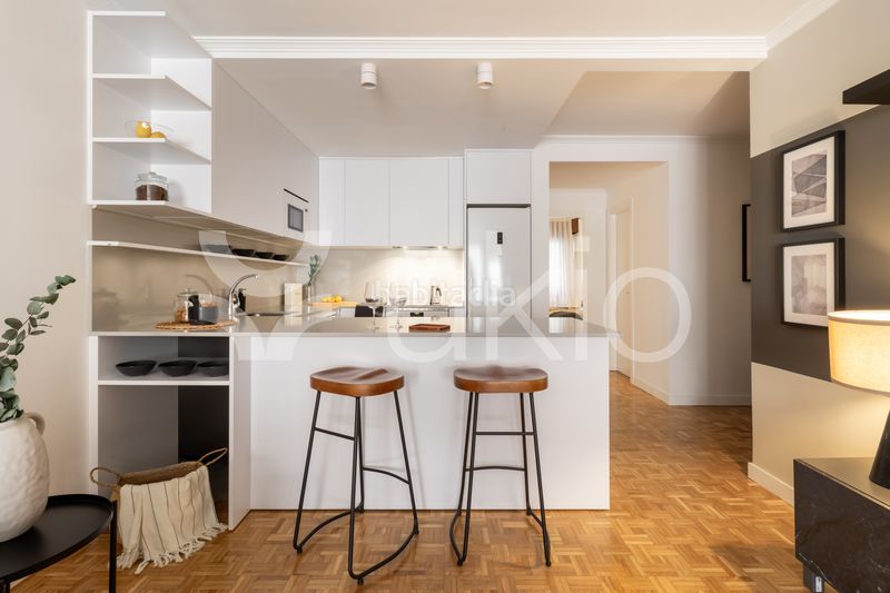 Foto 5cdf80b5-d567-49d1-ae57-c2829a650cbb. Alquiler apartamento  de 2 habitaciones con piscina en chamberí en Madrid