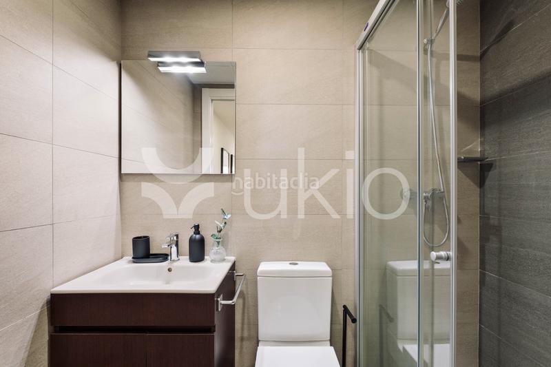 Foto 5563ccb0-20ed-465b-8f29-cfefe0db482e. Lloguer pis amb calefacció piscina a Barri de les Corts Barcelona