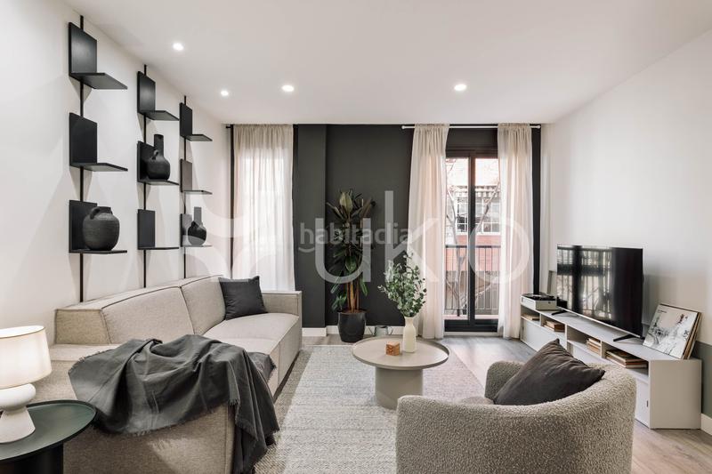 Foto 5df09395-f7e5-4907-8e7a-e503f2b00806. Lloguer pis amb calefacció piscina a Barri de les Corts Barcelona