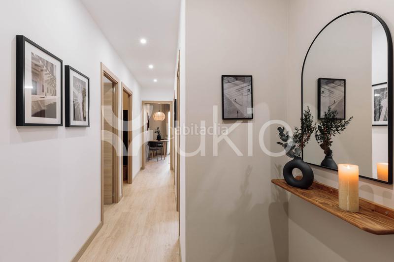 Foto b8522b2b-3dc6-4ff4-bb24-70e4ec6d08e2. Alquiler apartamento  de 2 dormitorios con terraza en sant gervasy en Barcelona