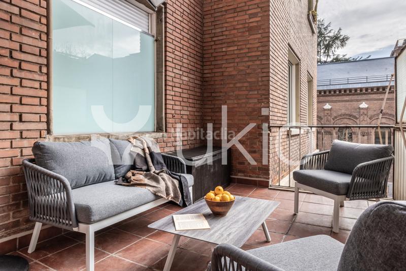Foto 3b4b8687-77c4-4f2f-9e26-4c854b405982. Alquiler apartamento  de 3 dormitorios con terraza en Almagro en Madrid