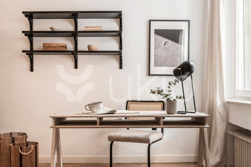 Foto 73a90dad-59d0-4c87-a4aa-0b6778ca37c7. Alquiler apartamento  de 3 dormitorios con terraza en Almagro en Madrid
