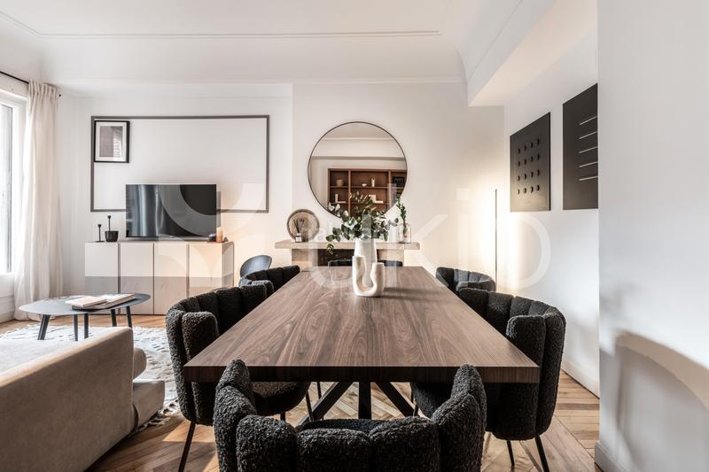 Foto ec8c421e-fdf9-4710-af66-49ca47eb25ff. Alquiler apartamento  de 3 dormitorios con terraza en Almagro en Madrid