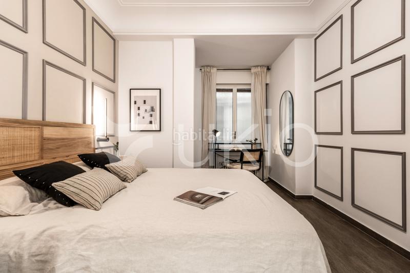 Foto f7614453-c391-46ce-9590-e0fa0c049cb4. Alquiler apartamento  de 3 dormitorios con terraza en Almagro en Madrid