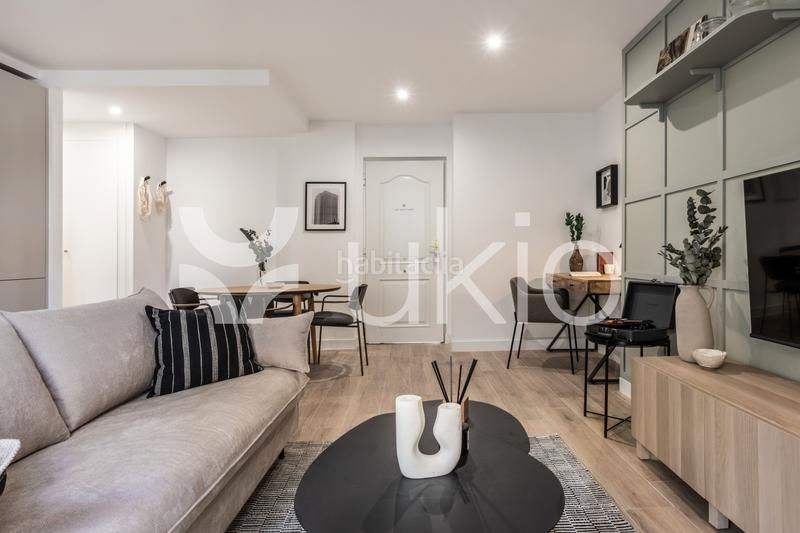 Foto 251b245b-bd55-402c-b8f7-f3a223f55ea3. Alquiler apartamento  de 1 dormitorio con piscina en tetuán en Madrid