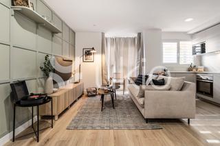 Lloguer Apartament  Calle de salamanca. Apartamento de 1 dormitorio con piscina en tetuán