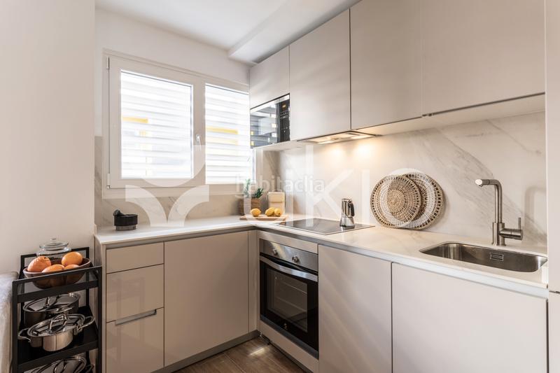 Foto b409b87b-5a76-41c0-beb7-4e511498f37d. Location appartement avec chauffage parking piscine dans Madrid