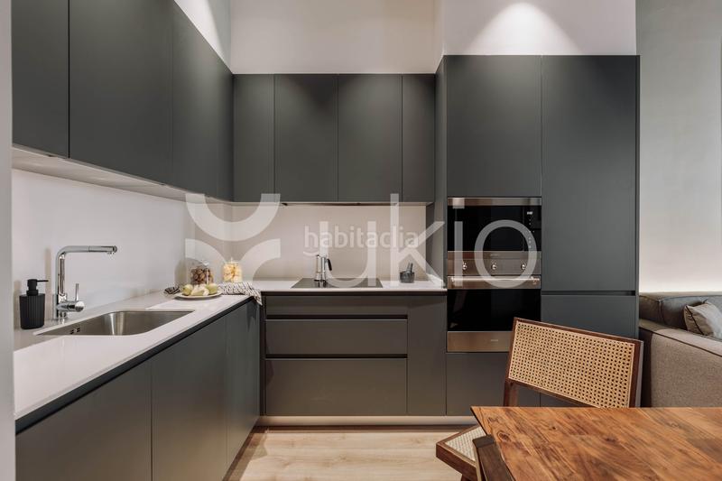 Foto 40017d28-6e2f-42c5-8450-57ab5e95062b. Miete appartement mit heizung in Sagrada Família Barcelona