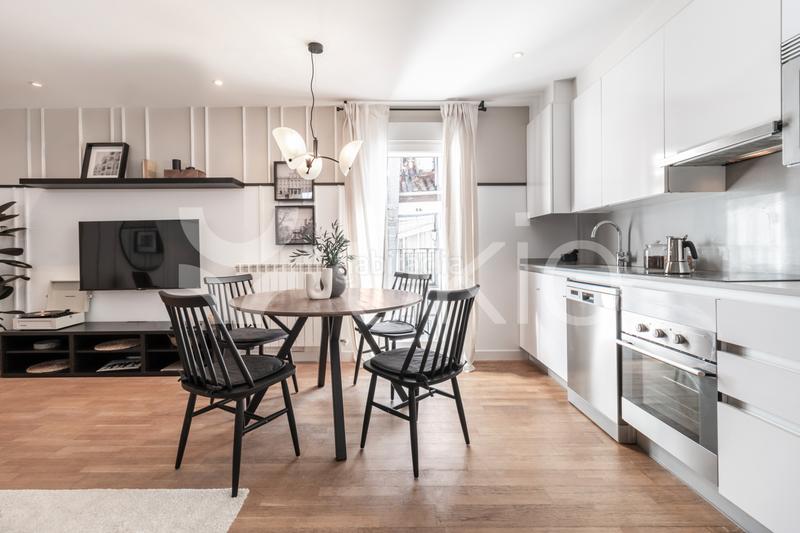 Foto c3ed9b15-05fc-4119-8206-c7febdbd2512. Lloguer apartament amb calefacció a Universidad-Malasaña Madrid