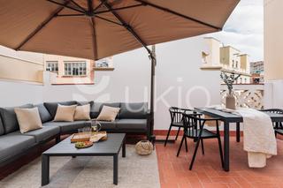 Affitto Piccolo appartamento  Carrer de lepant. Apartamento 1 habitación con terraza en sagrada família.