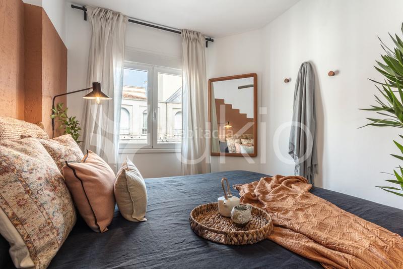 Foto f75c5566-dd24-4bb1-a96b-355b6733205c. Location appartement avec piscine dans Recoletos Madrid