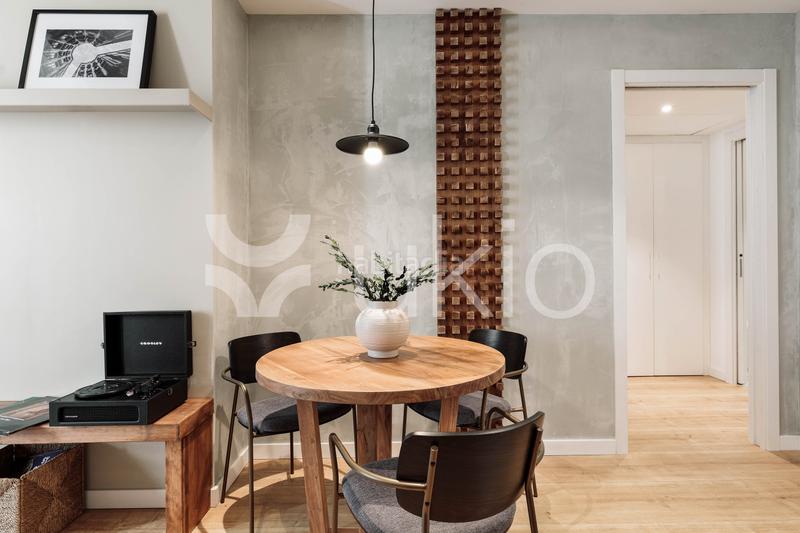 Foto a93e15c9-f2ef-45ee-b6c9-3c049192c61b. Miete appartement mit heizung in La Nova Esquerra de l´Eixample Barcelona