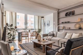 Location Appartement  Calle del duque de sesto. Apartamento de 4 dormitorios en goya