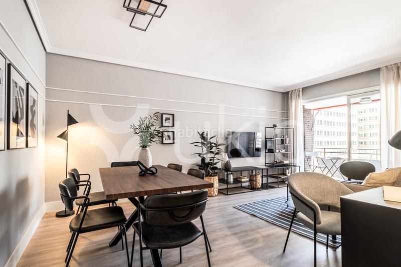 Foto c57abf2c-8b4e-4ac7-88c7-290a363bf65d. Rent apartment with heating in Castillejos-Cuzco Madrid