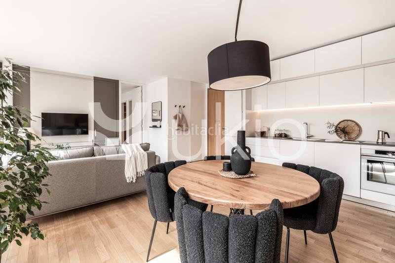 Foto 16d3feeb-349b-4cdc-ba33-e7623cd69207. Lloguer apartament amb calefacció piscina a Ciudad Jardín Madrid