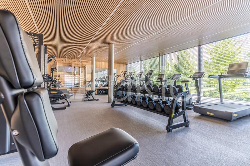 Foto 8c8b8478-91a1-434e-851b-46ef79bd11ae. Lloguer apartament amb calefacció piscina a Ciudad Jardín Madrid