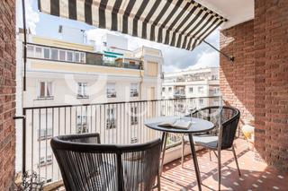 Lloguer Apartament  Calle de maría de guzmán. Apartamento 3 dormitorios con terraza en rios rosas