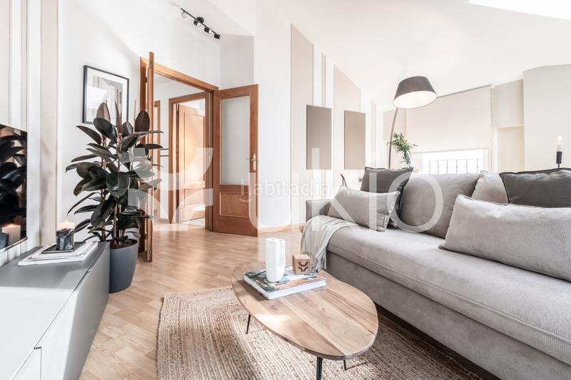 Foto c19e6ab3-c599-43dc-944a-d6d66efa3c87. Alquiler apartamento  2 dormitorios con piscina en Madrid