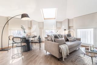 Miete Appartement  Calle del espíritu santo. Apartamento 2 dormitorios con piscina en madrid