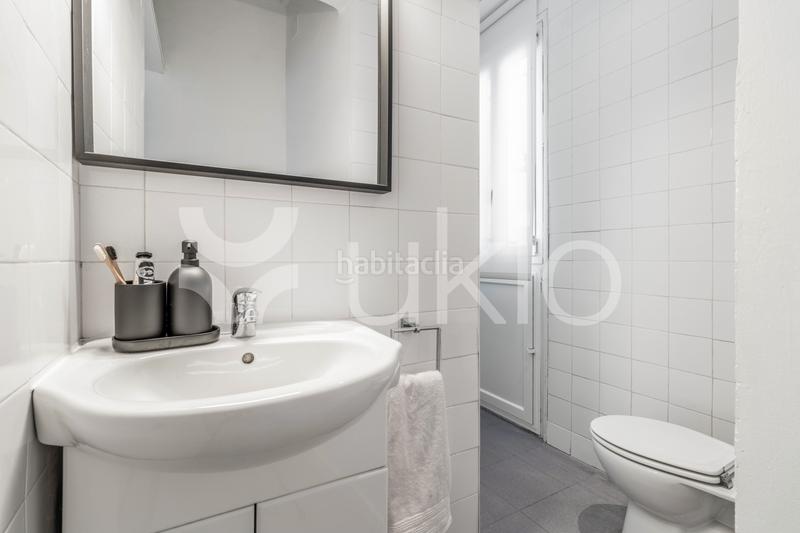 Foto f090aca7-341e-417c-85fc-df5ce411c00f. Rent apartment with heating in Lista Madrid