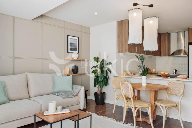 Foto 7e6b6c2e-c43f-43f3-a7c2-e0152b5c4764. Miete appartement mit heizung in La Nova Esquerra de l´Eixample Barcelona