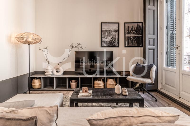 Foto 022b5973-4ef6-4606-b4ca-bc56ad1ebaaa. Alquiler apartamento  de 4 habitaciones en chueca en Madrid