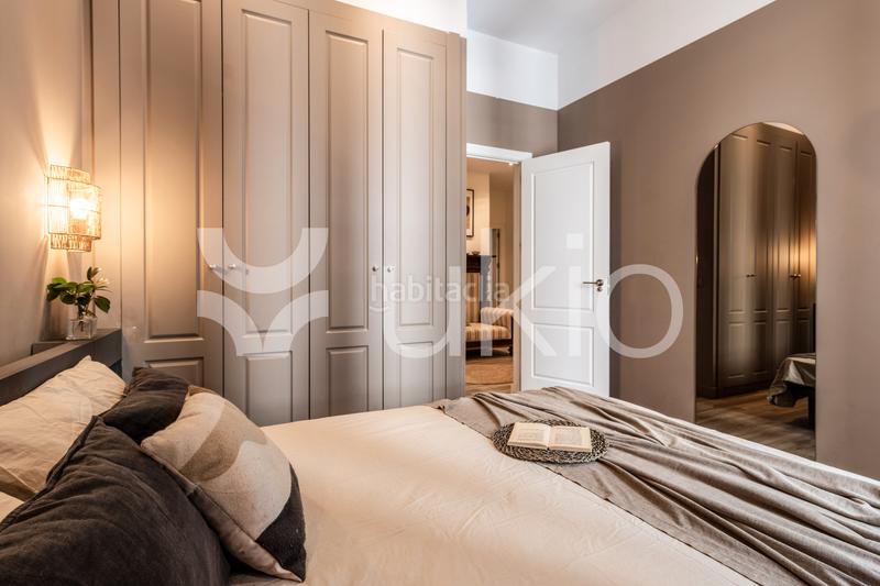 Foto 9a279d86-584a-4718-9f9c-e10af8d4012c. Alquiler apartamento  de 4 habitaciones en chueca en Madrid