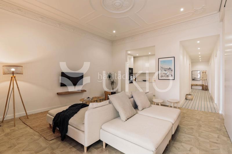Foto a015054b-e561-48ff-899c-56f4ddf6cecc. Alquiler apartamento  de 2 dormitorios en eixample dreta en Barcelona