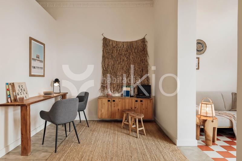 Foto bb9b0283-94b9-4c9c-9ca2-891f875d0493. Alquiler apartamento  de 2 dormitorios en eixample dreta en Barcelona