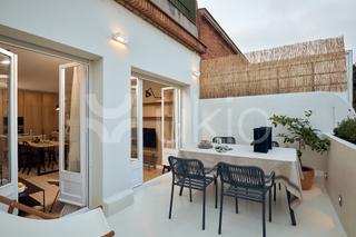 Alquiler Apartamento  Passatge de josep llovera. Apartamento de 2 dormitorios en eixample dreta