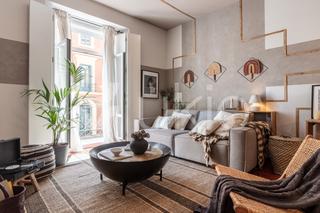 Alquiler Apartamento  Calle de fernando el santo. Apartamento de 2 dormitorios en almagro