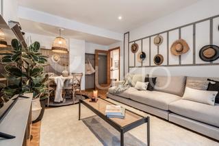 Lloguer Apartament  Calle de orense. Apartamento de 2 dormitorios en tetuán