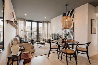 Affitto Piccolo appartamento  Carrer de valència. Moderno apartamento en calle valencia