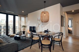 Rent Apartment  Carrer de valència. Moderno apartamento en calle valencia