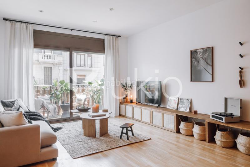 Foto b9a78b1a-8f53-4628-a9de-2c527d9f28b8. Lloguer apartament amb calefacció a L´Antiga Esquerra de l´Eixample Barcelona