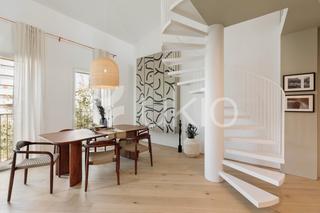 Rent Apartment  Carrer del doctor trueta. Apartamento 2 habitaciones con terraza en poblenou