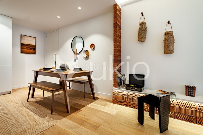 Foto 1b180e41-7aab-4d16-b806-01158a025056. Alquiler apartamento  de 2 dormitorios con piscina y jardín en gracia en Barcelona