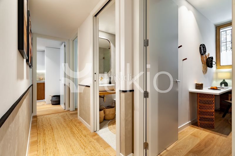 Foto 383c5143-2a86-404a-9d63-0fb29b7595db. Alquiler apartamento  de 2 dormitorios con piscina y jardín en gracia en Barcelona
