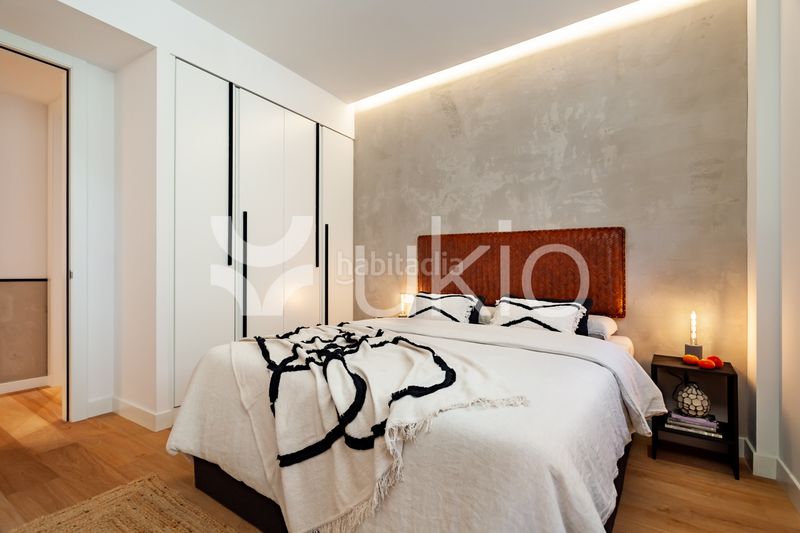 Foto c6883542-9447-45e9-a17c-584427a68556. Alquiler apartamento  de 2 dormitorios con piscina y jardín en gracia en Barcelona