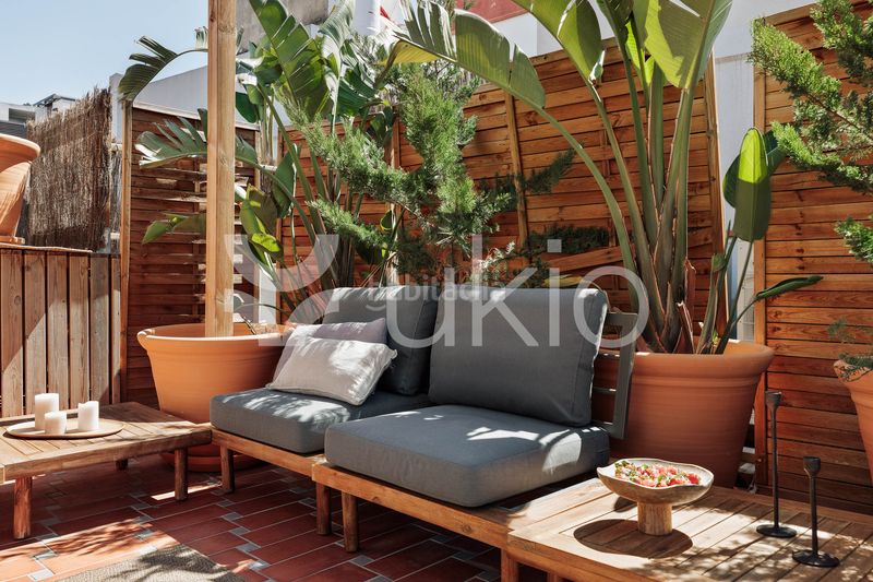Foto e3f03071-e068-48f5-b044-3b8e6c7338c9. Alquiler apartamento  de 2 dormitorios con piscina y jardín en gracia en Barcelona