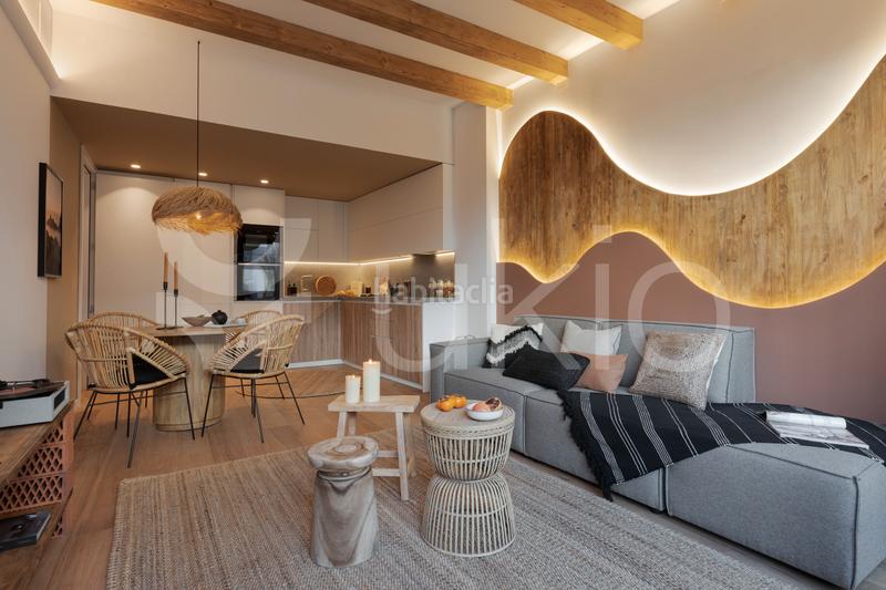 Foto b95f2d2b-d8d3-4b54-93d0-e3c9a3b7c4ca. Miete appartement mit heizung pool in Vila de Gràcia Barcelona