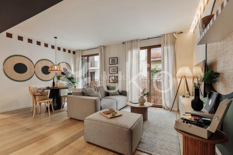 Foto 68d9f94a-036a-49e8-80bc-716085922056. Alquiler apartamento  de 2 dormitorios con piscina en gracia en Barcelona