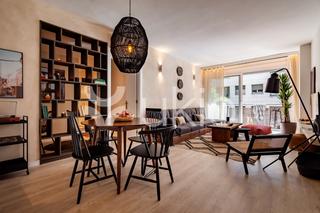 Lloguer Apartament  Carrer d'aribau. Excelente piso de 2 habitaciones en eixample