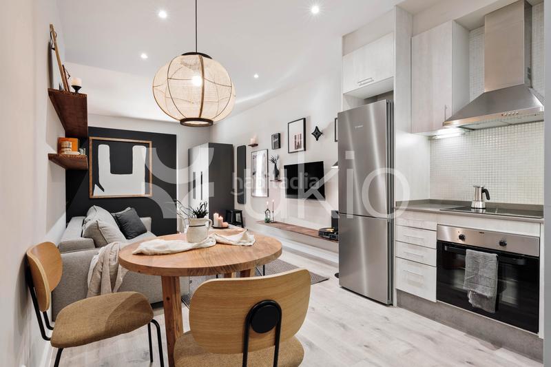 Foto c309ec36-950f-46cb-848f-5fa7d92d700c. Miete studiowohnung mit heizung in La Nova Esquerra de l´Eixample Barcelona