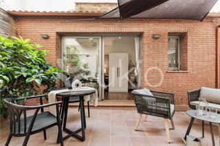 Lloguer Apartament  Carrer de marià cubí. Apartamento de 2 habitaciones con terraza en sant gervasi