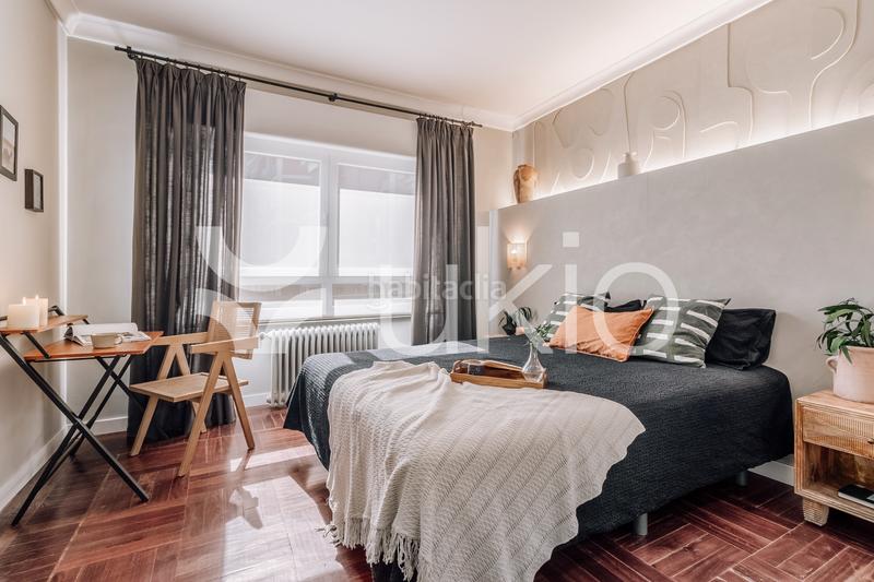 Foto 4d810c3e-712a-4fab-b66f-1403ed431364. Rent apartment with heating in Almagro Madrid