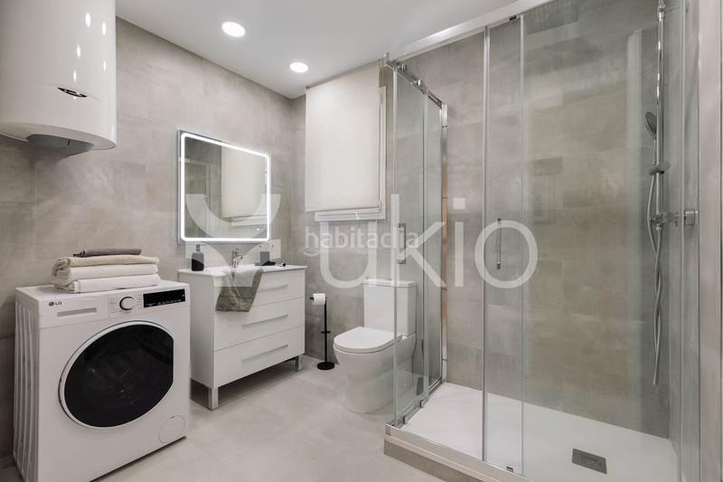Foto 640f47fe-c137-43fe-a80f-d0bb22c6c992. Alquiler apartamento  de 3 habitaciones con en gràcia en Barcelona